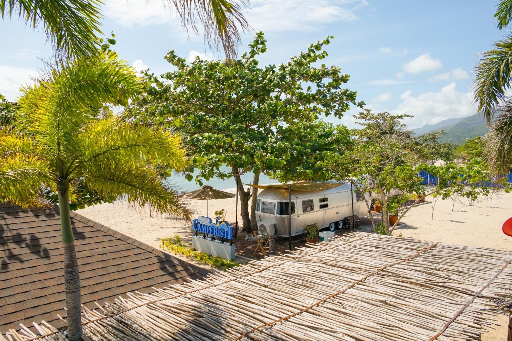 Hotel Camperisti Club Laiya San Juan  Exteriér fotografie